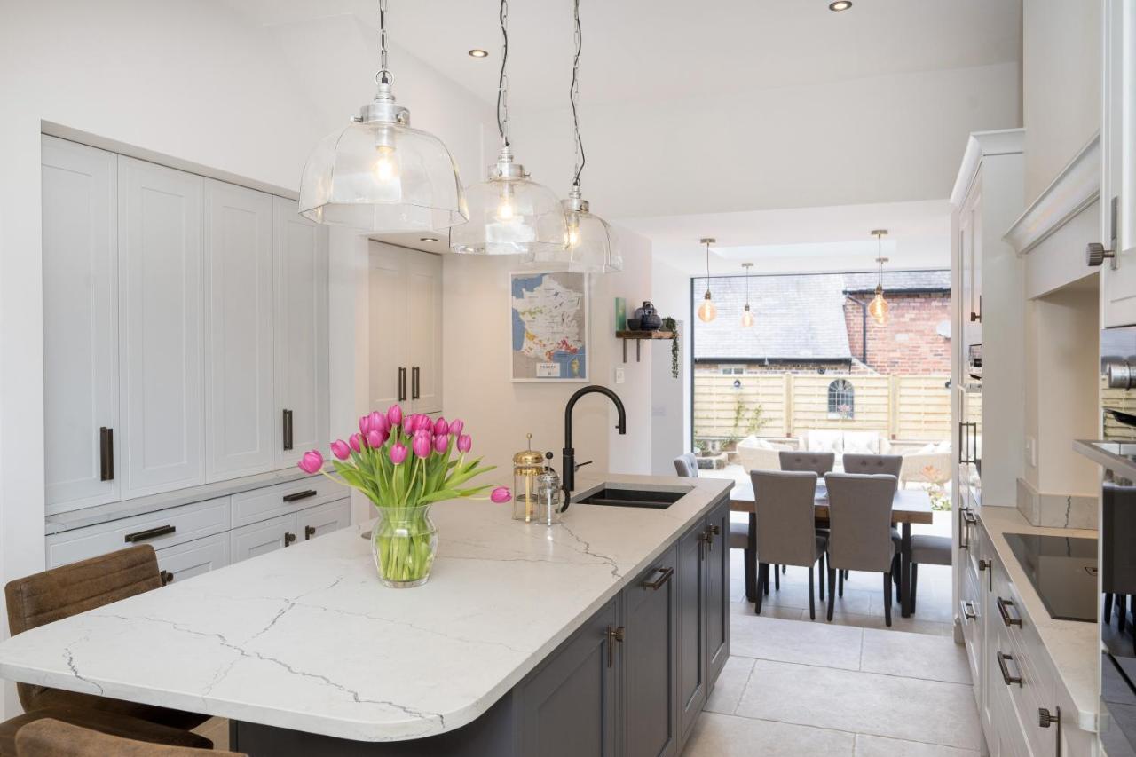 Townhouse By Harrogate Serviced Apartments Exterior foto