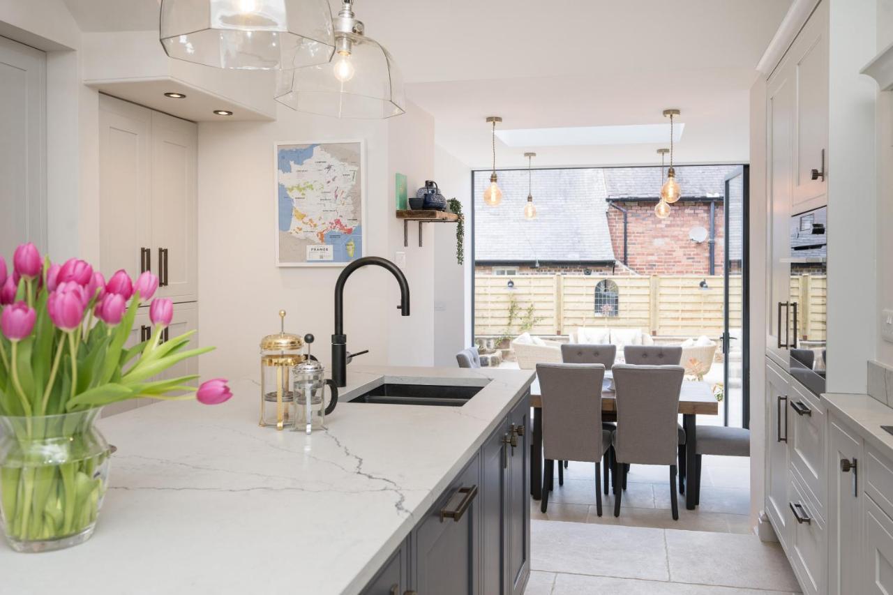 Townhouse By Harrogate Serviced Apartments Exterior foto